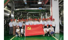 前海能源公司黨支部聯(lián)合前?？瓶毓镜诙h支部開展共建活動(dòng)